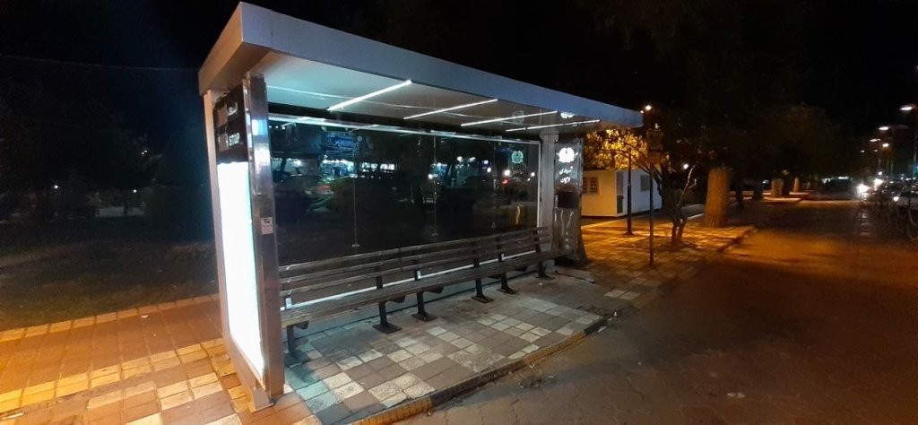 ایستگاه تاکسی4