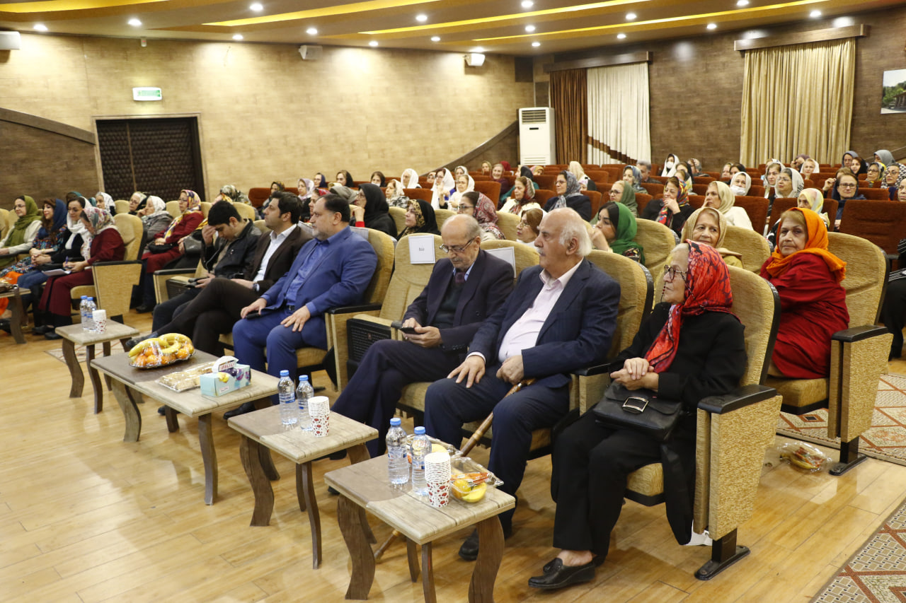 بمناسبت روز پرستار